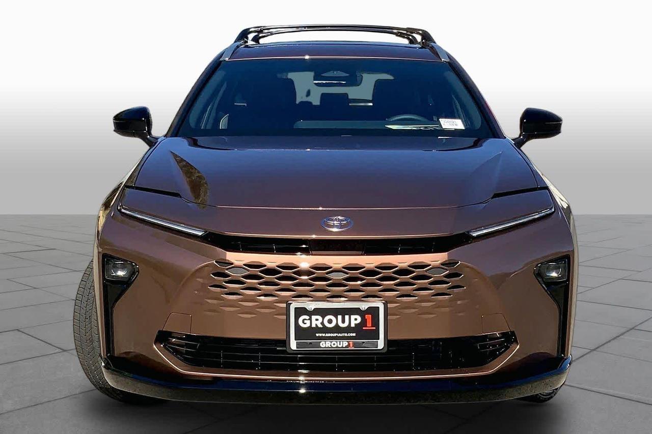 2026 Toyota Crown Signia XLE