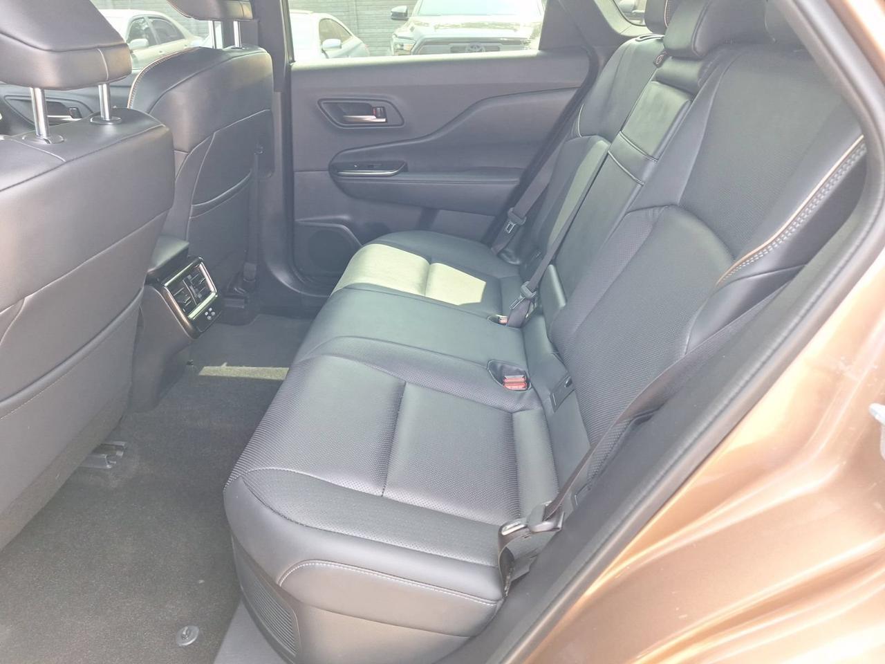 2026 Toyota Crown Signia XLE Hurst TX