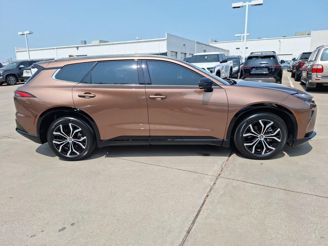 2026 Toyota Crown Signia XLE Hurst TX