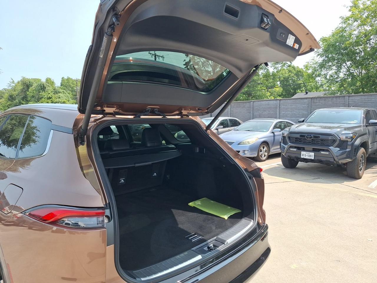 2026 Toyota Crown Signia XLE Hurst TX