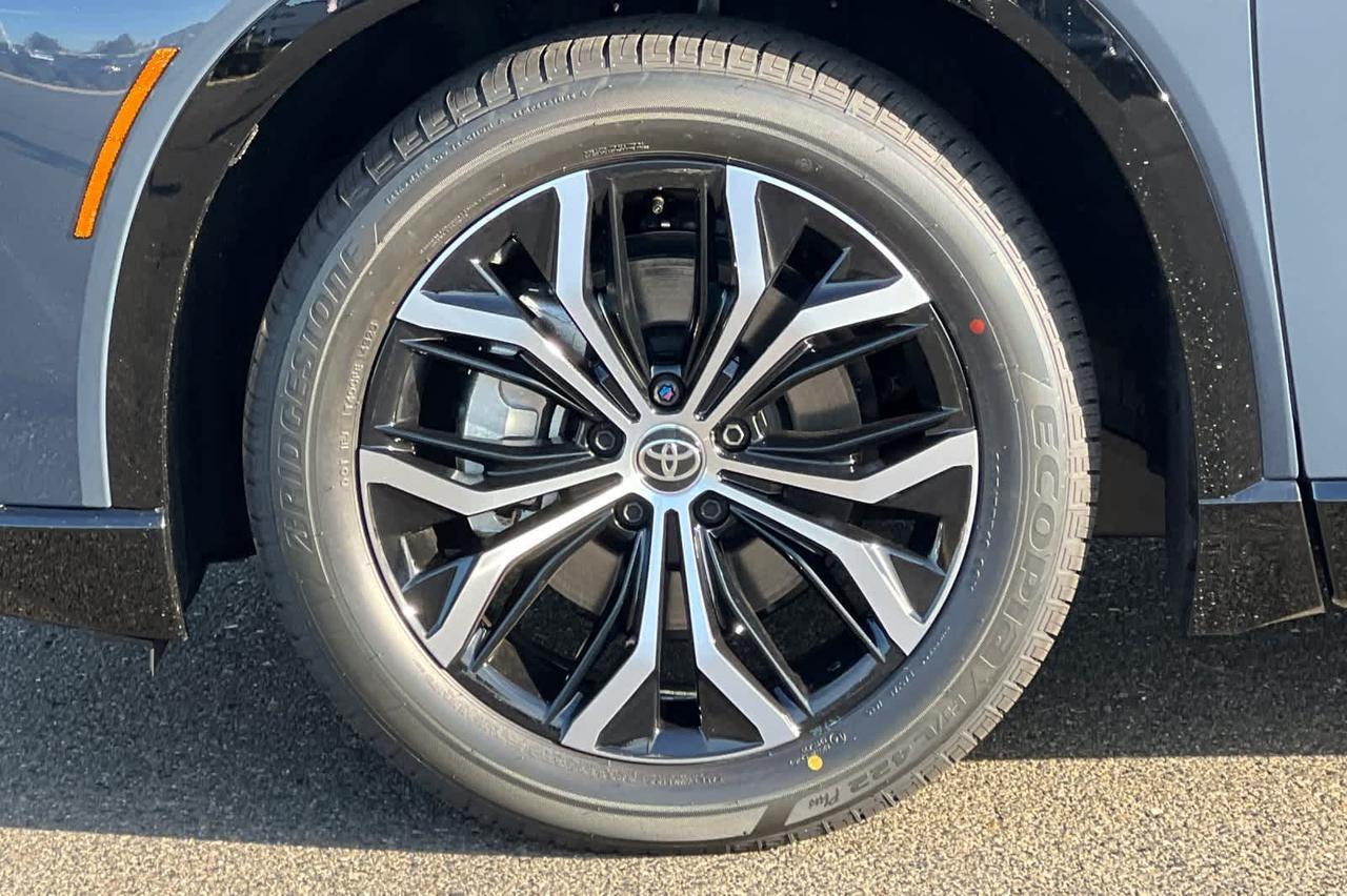 2026 Toyota Crown Signia XLE Roseville CA