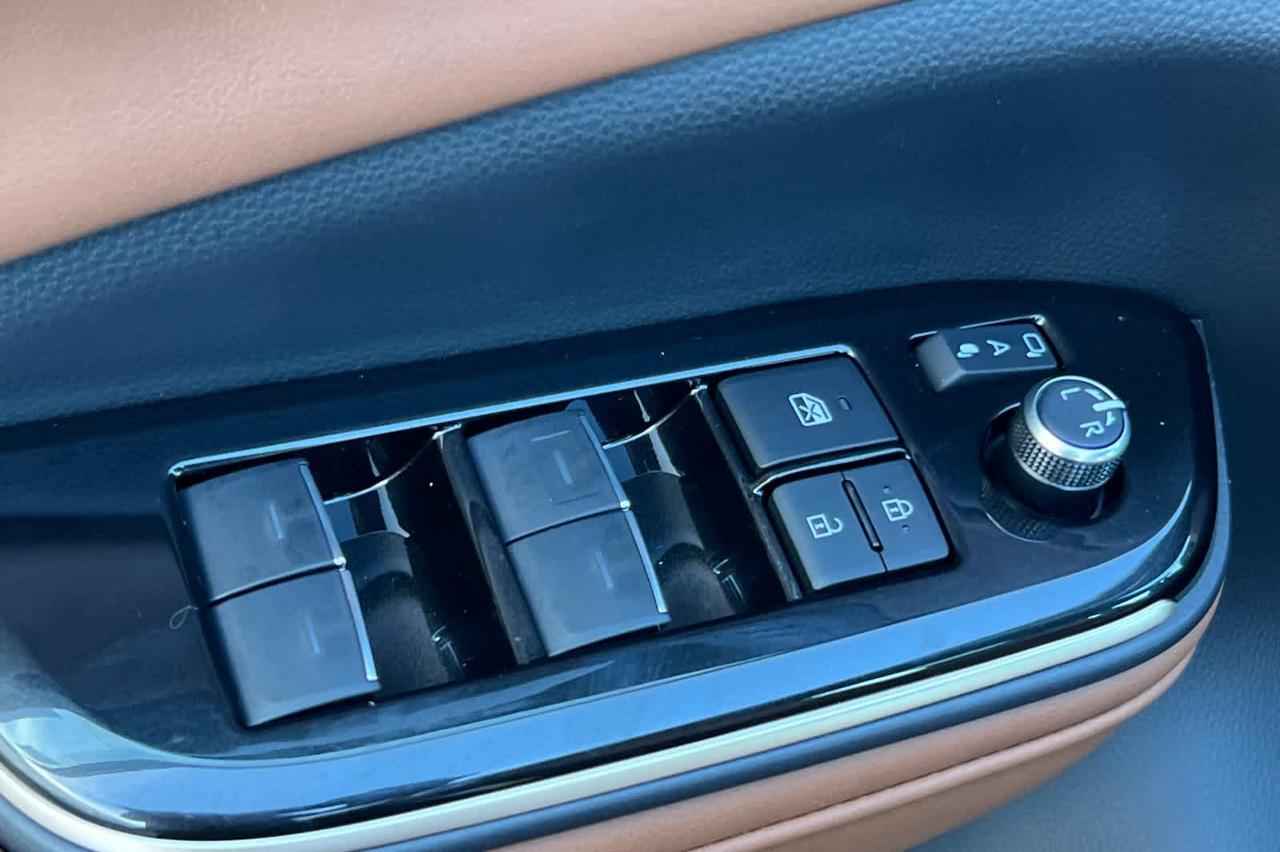 2026 Toyota Crown Signia XLE Roseville CA