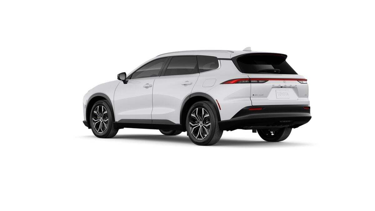 2026 Toyota Crown Signia XLE Fredericksburg VA