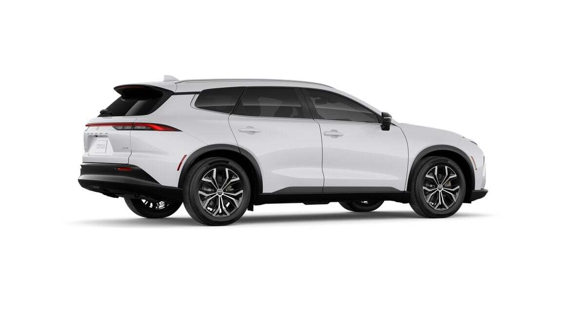 2026 Toyota Crown Signia XLE Fredericksburg VA