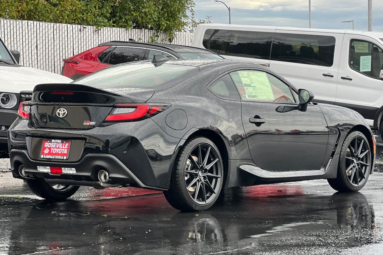 2026 Toyota GR86 Premium