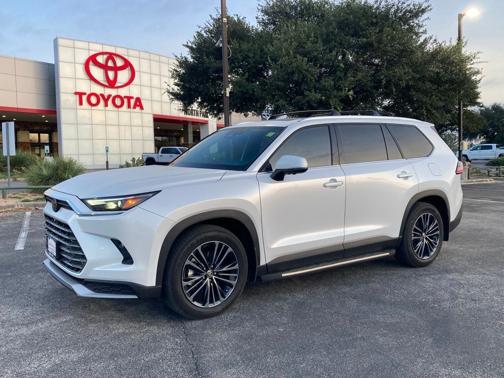 2026 Toyota Grand Highlander Hybrid