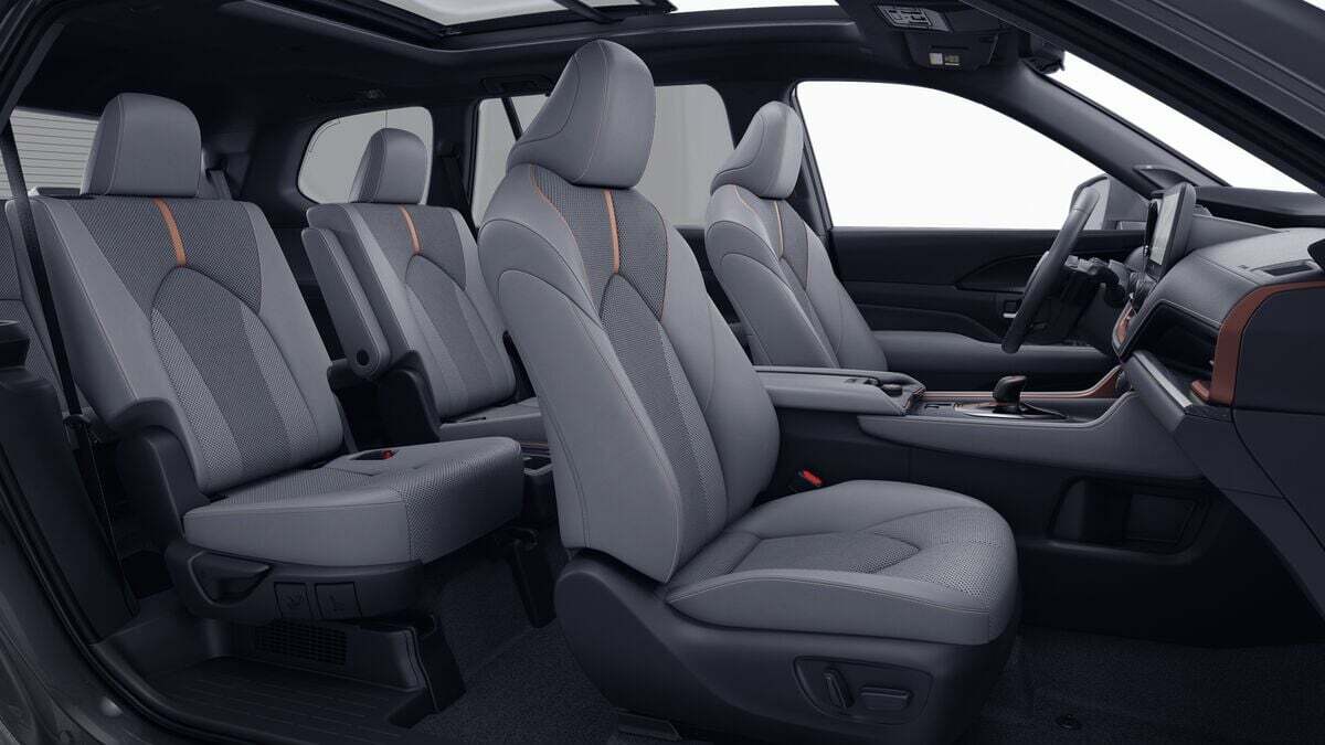 2026 Toyota Grand Highlander Hybrid Hybrid MAX Platinum Fredericksburg VA
