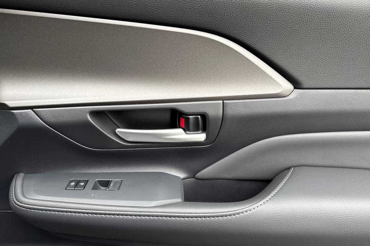 2026 Toyota Grand Highlander Hybrid LE Roseville CA