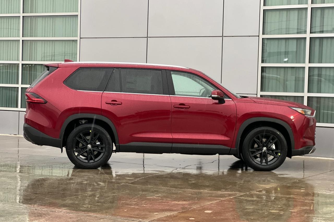 2026 Toyota Grand Highlander Hybrid Limited Ontario OR