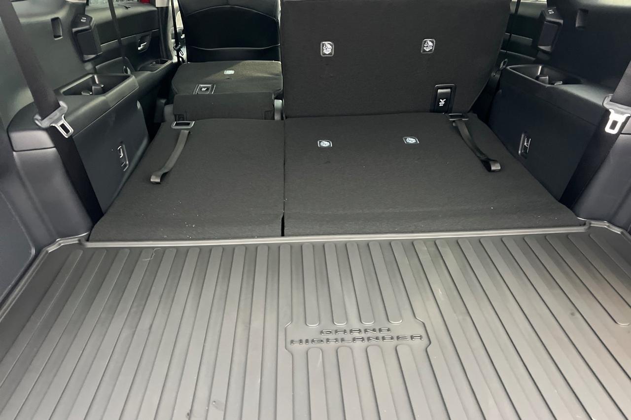 2026 Toyota Grand Highlander Hybrid Limited Ontario OR