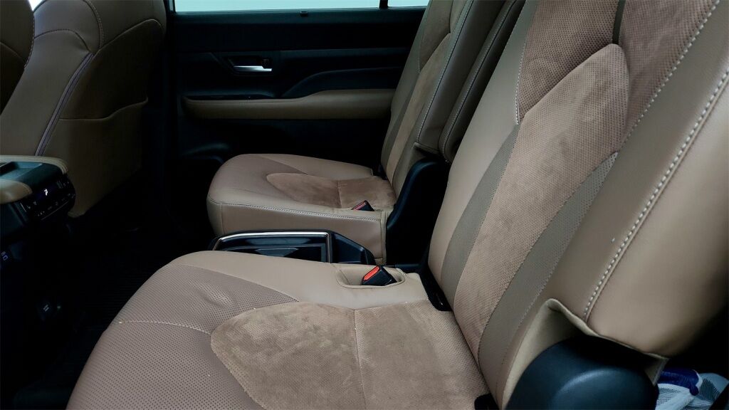 2026 Toyota Grand Highlander Hybrid MAX Platinum Laurel MD