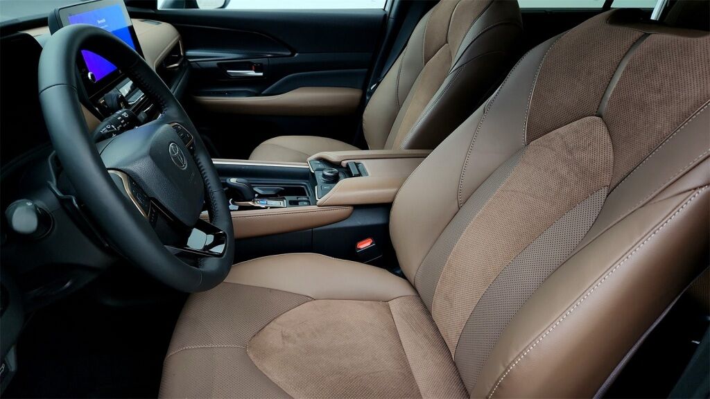 2026 Toyota Grand Highlander Hybrid MAX Platinum Laurel MD