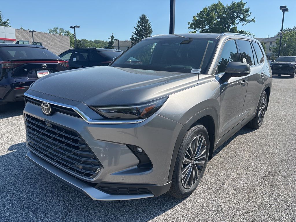 2026 Toyota Grand Highlander Hybrid MAX Platinum