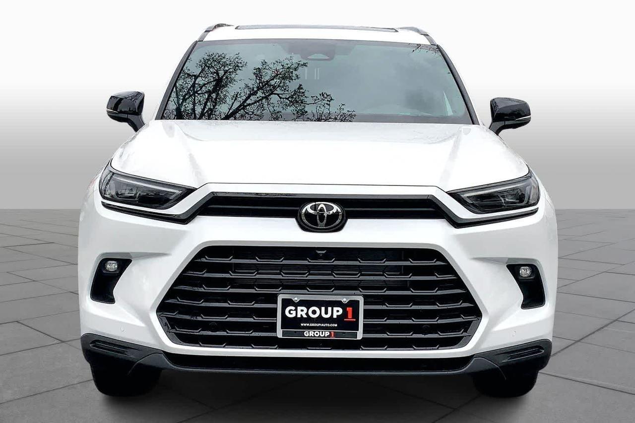 2026 Toyota Grand Highlander Hybrid Nightshade Edition