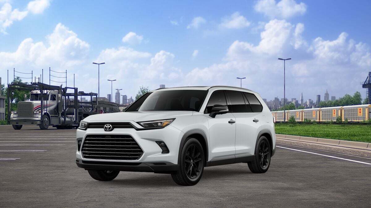 2026 Toyota Grand Highlander Hybrid Nightshade Edition