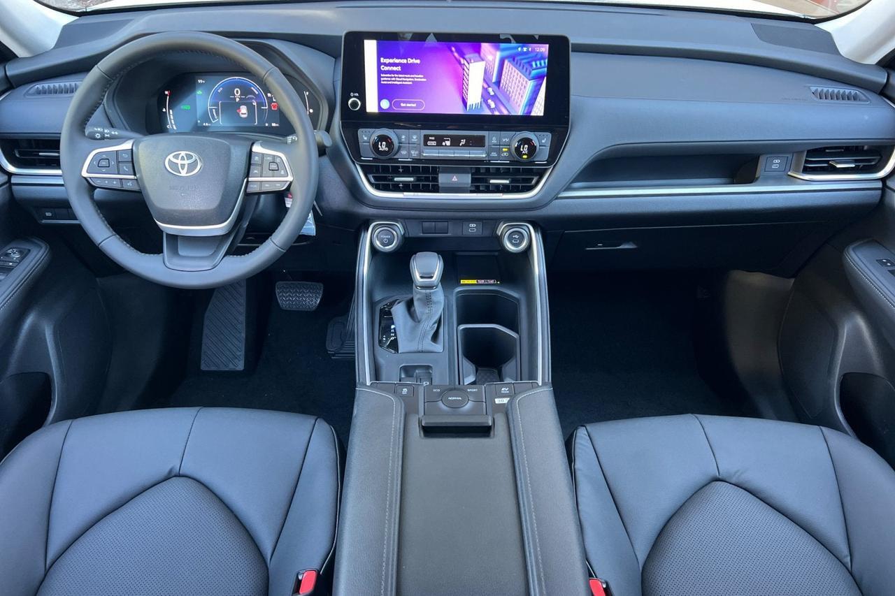 2026 Toyota Grand Highlander Hybrid XLE