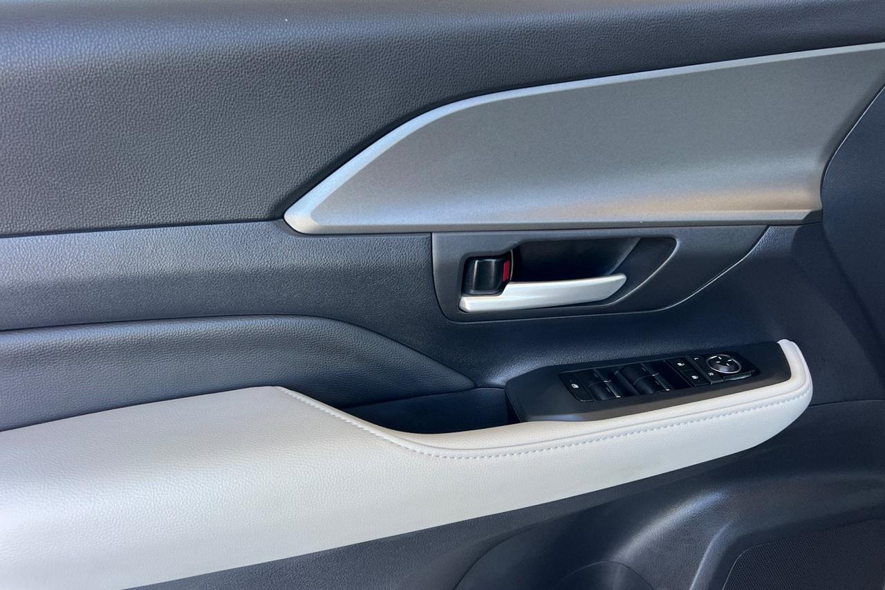 2026 Toyota Grand Highlander Hybrid XLE Roseville CA