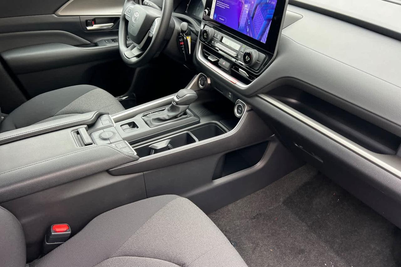 2026 Toyota Grand Highlander LE Roseville CA