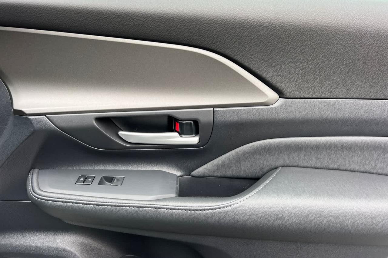 2026 Toyota Grand Highlander LE Roseville CA