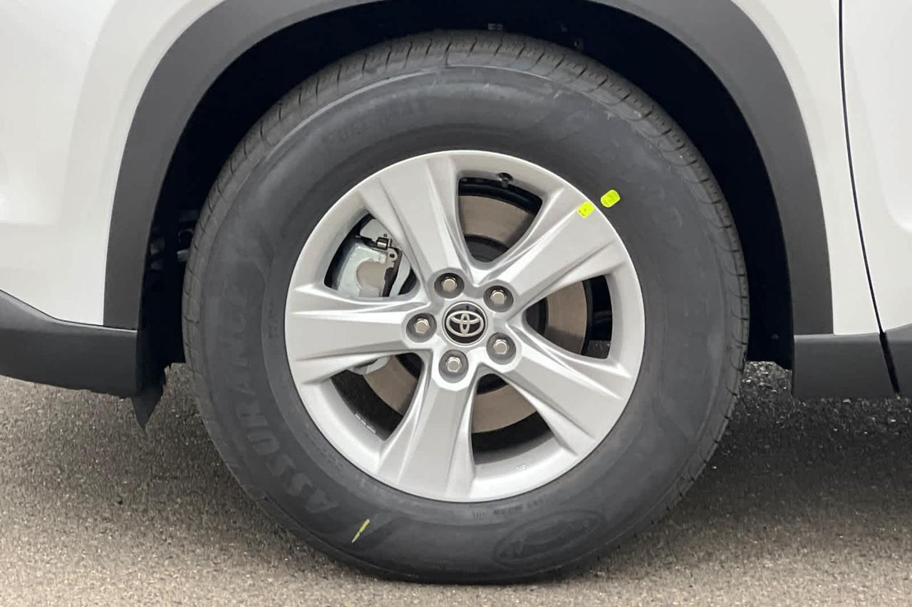 2026 Toyota Grand Highlander LE Roseville CA