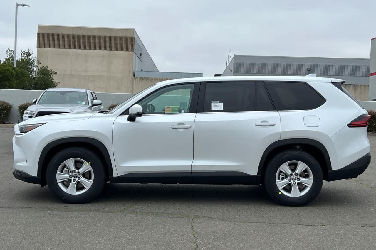 2026 Toyota Grand Highlander LE Roseville CA
