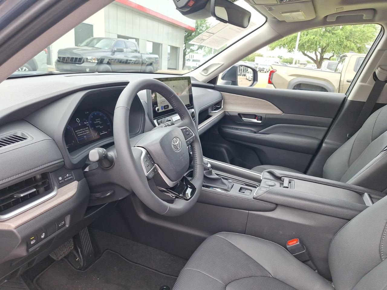 2026 Toyota Grand Highlander Limited Hurst TX