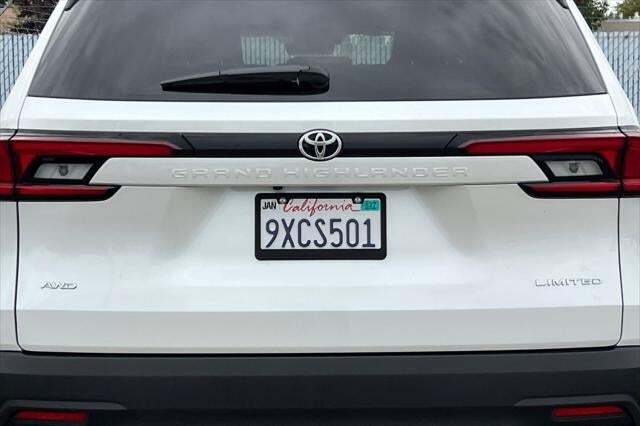2026 Toyota Grand Highlander Limited Roseville CA