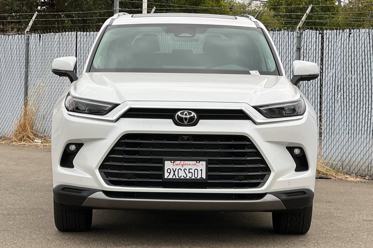 2026 Toyota Grand Highlander Limited Roseville CA