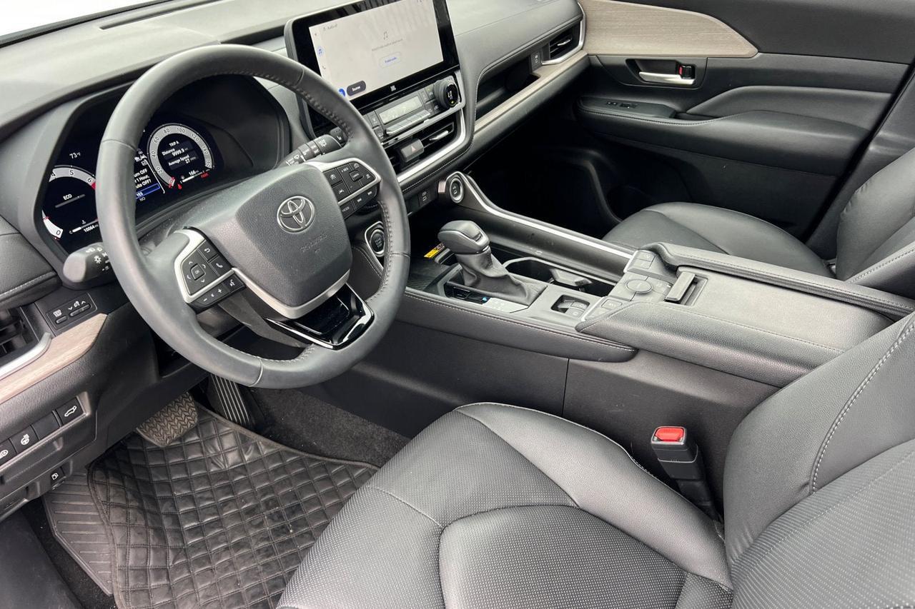 2026 Toyota Grand Highlander Limited Roseville CA