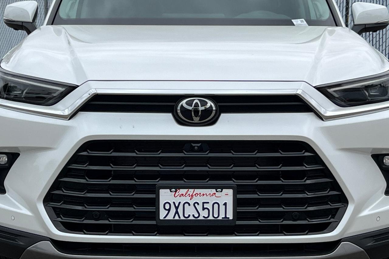 2026 Toyota Grand Highlander Limited Roseville CA