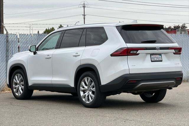 2026 Toyota Grand Highlander Limited Roseville CA