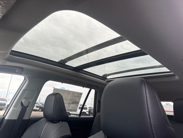 2026 Toyota Grand Highlander Platinum AWD