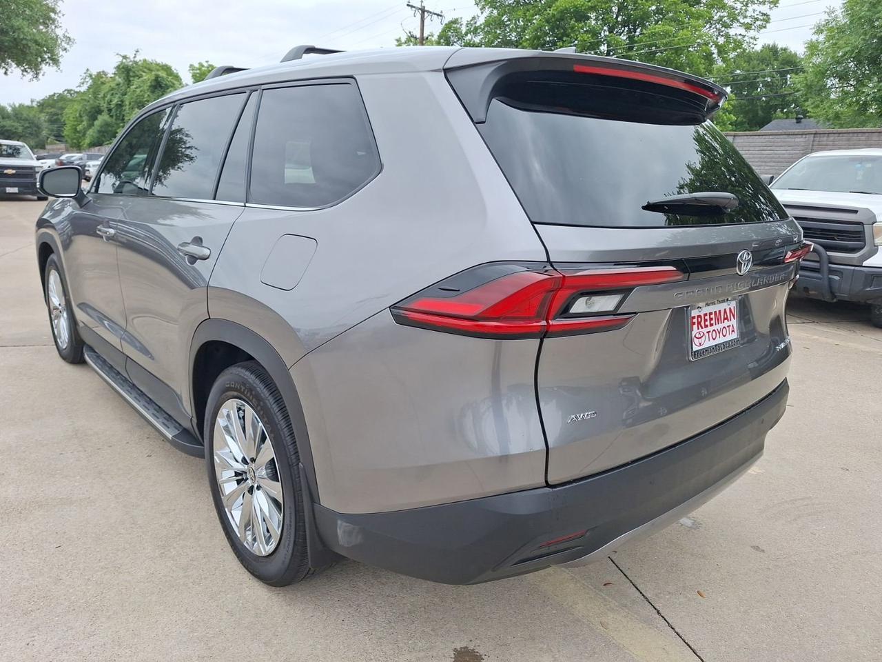 2026 Toyota Grand Highlander Platinum Hurst TX
