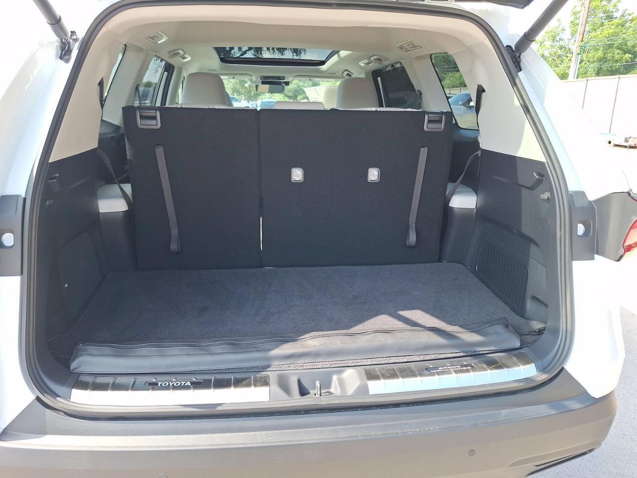 2026 Toyota Grand Highlander Platinum Hurst TX