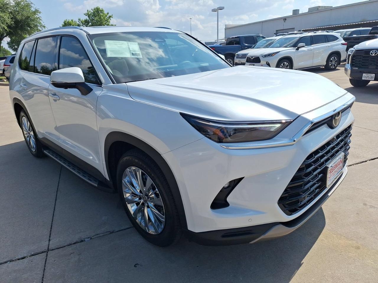 2026 Toyota Grand Highlander Platinum Hurst TX