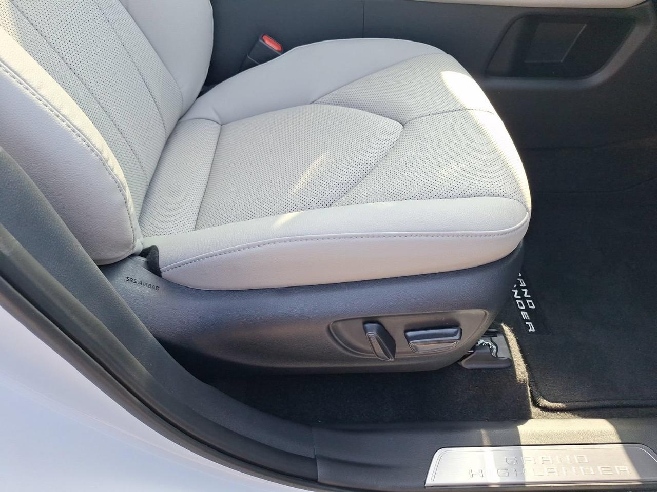 2026 Toyota Grand Highlander Platinum Hurst TX