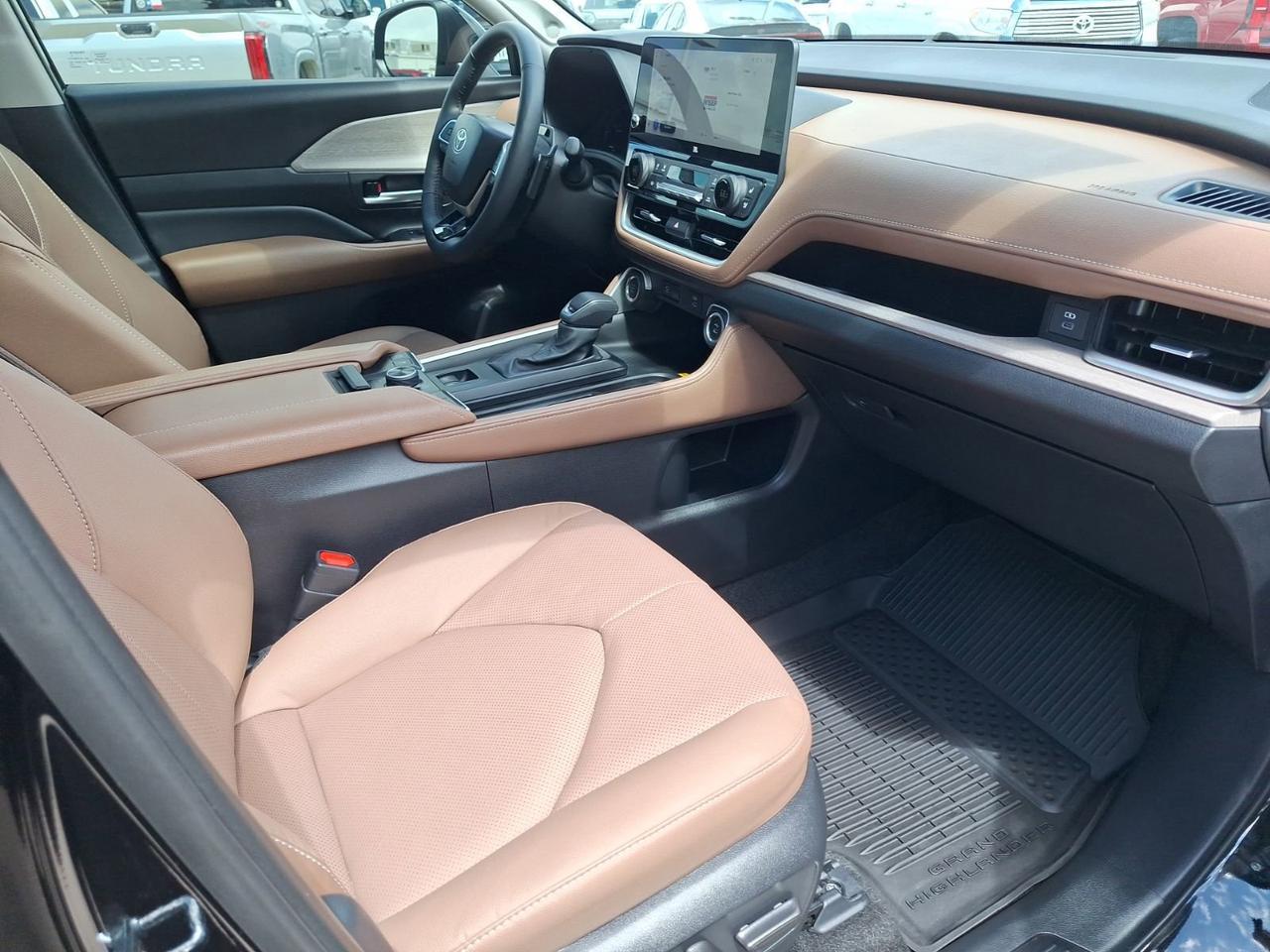 2026 Toyota Grand Highlander Platinum Hurst TX