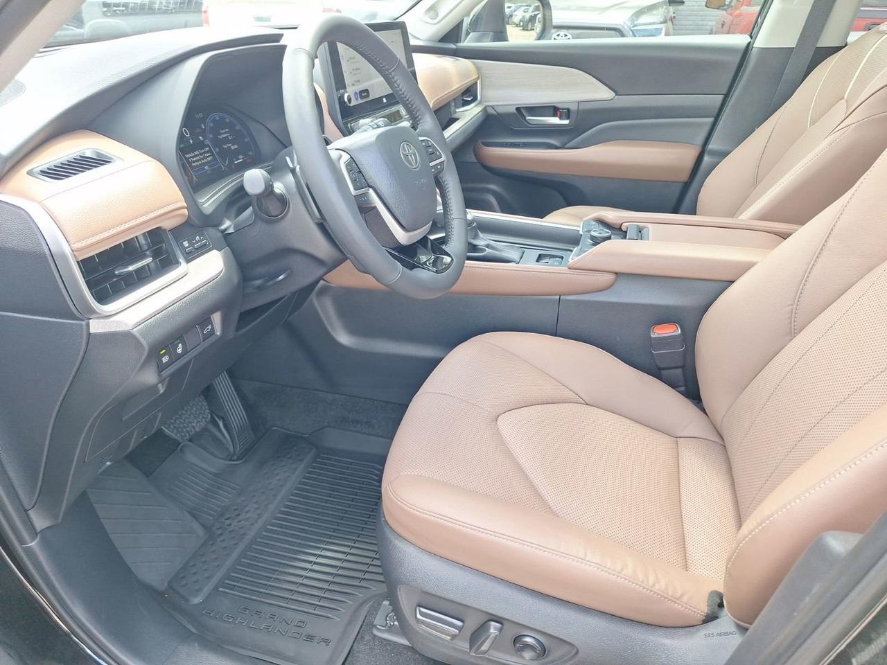 2026 Toyota Grand Highlander Platinum Hurst TX