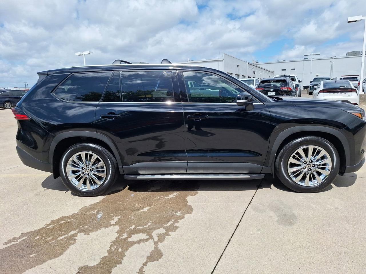 2026 Toyota Grand Highlander Platinum Hurst TX
