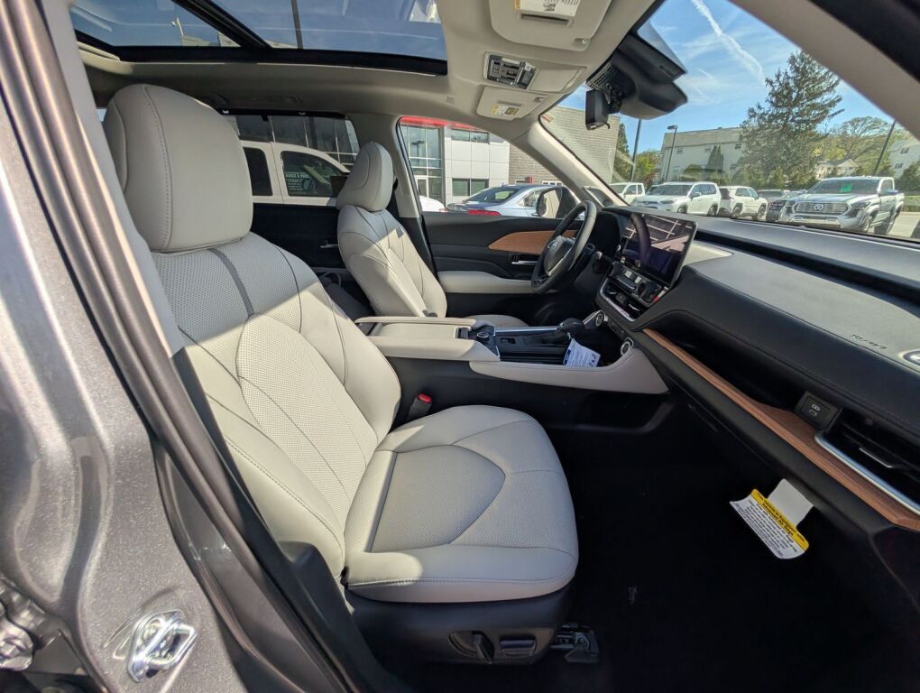 2026 Toyota Grand Highlander Platinum Laurel MD