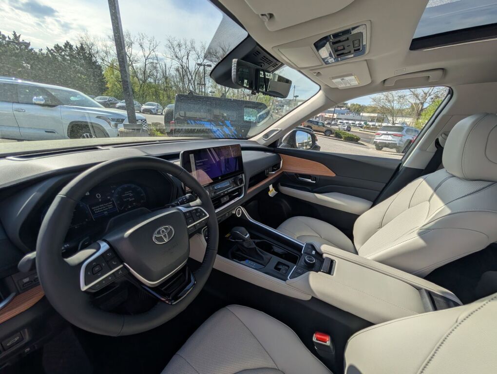 2026 Toyota Grand Highlander Platinum Laurel MD