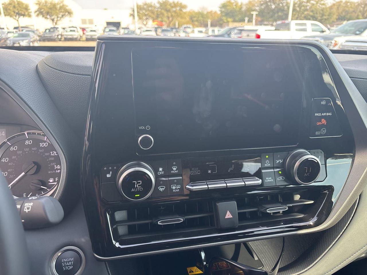 2026 Toyota Highlander Hurst TX