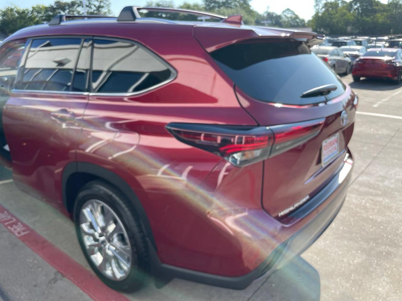 2026 Toyota Highlander Hybrid Limited Hurst TX