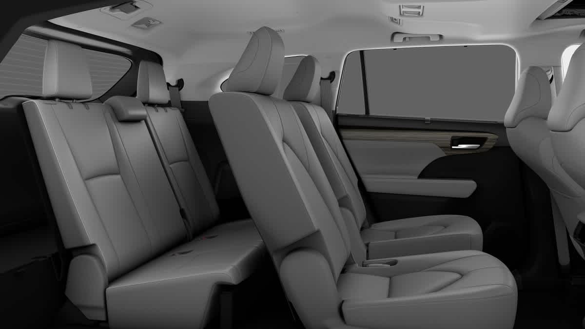 2026 Toyota Highlander Hybrid Limited Roseville CA