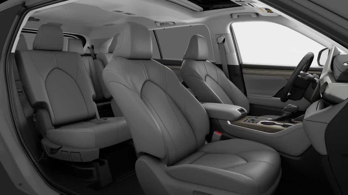 2026 Toyota Highlander Hybrid Limited Roseville CA