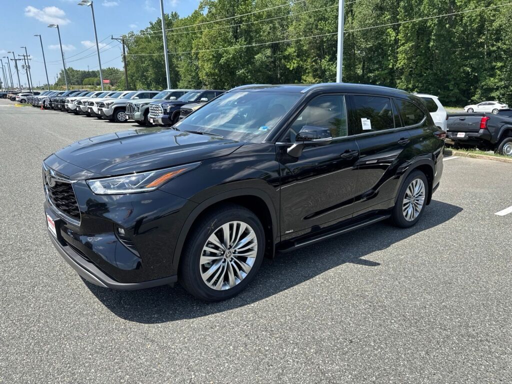 2026 Toyota Highlander Hybrid