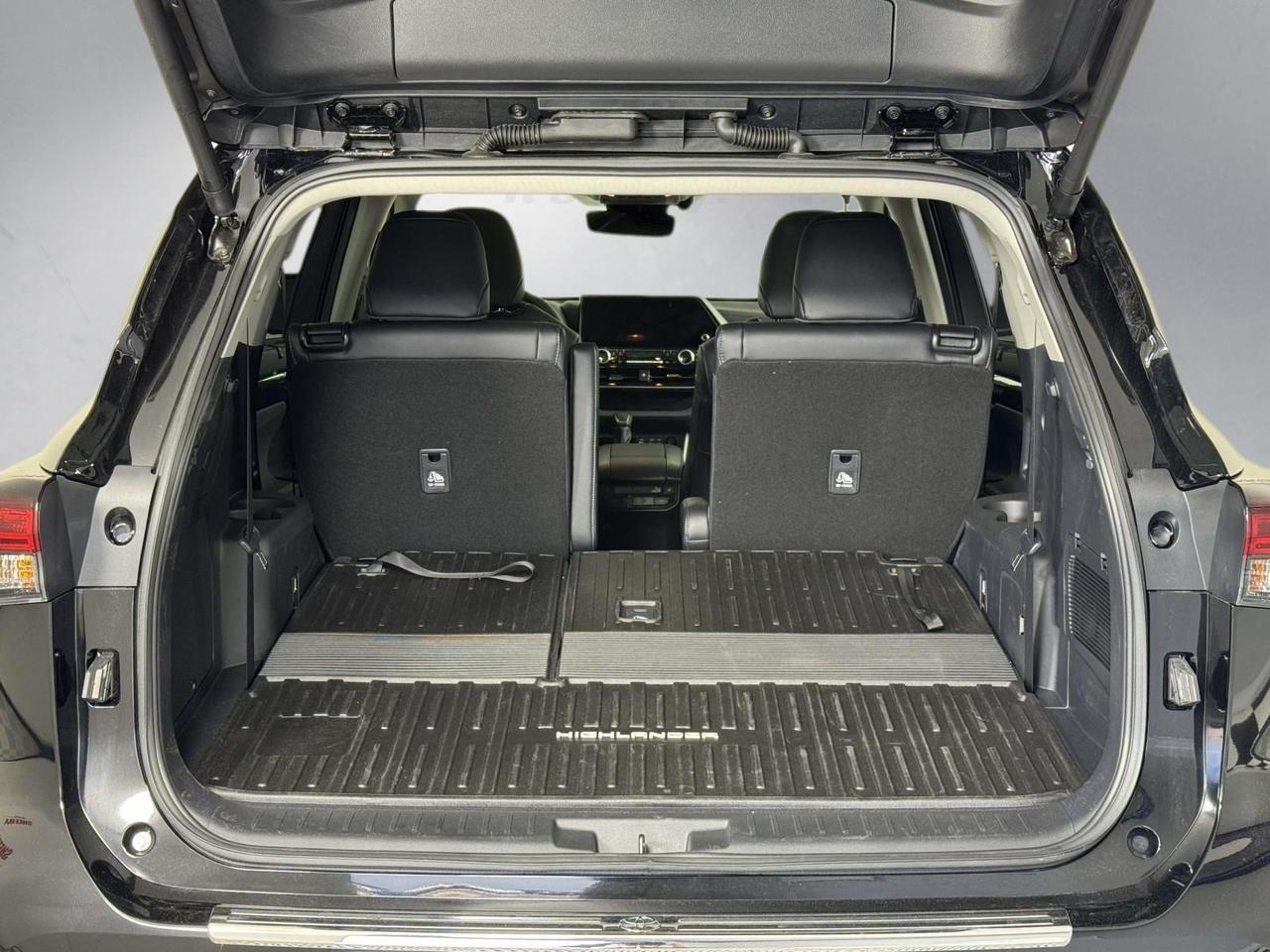 2026 Toyota Highlander Hybrid Platinum Fredericksburg VA