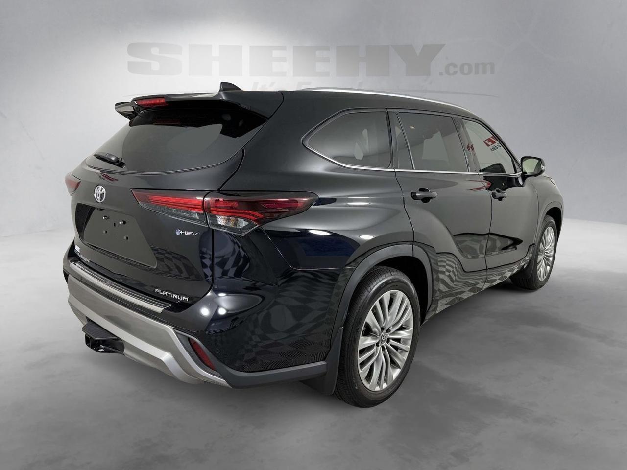 2026 Toyota Highlander Hybrid Platinum Fredericksburg VA