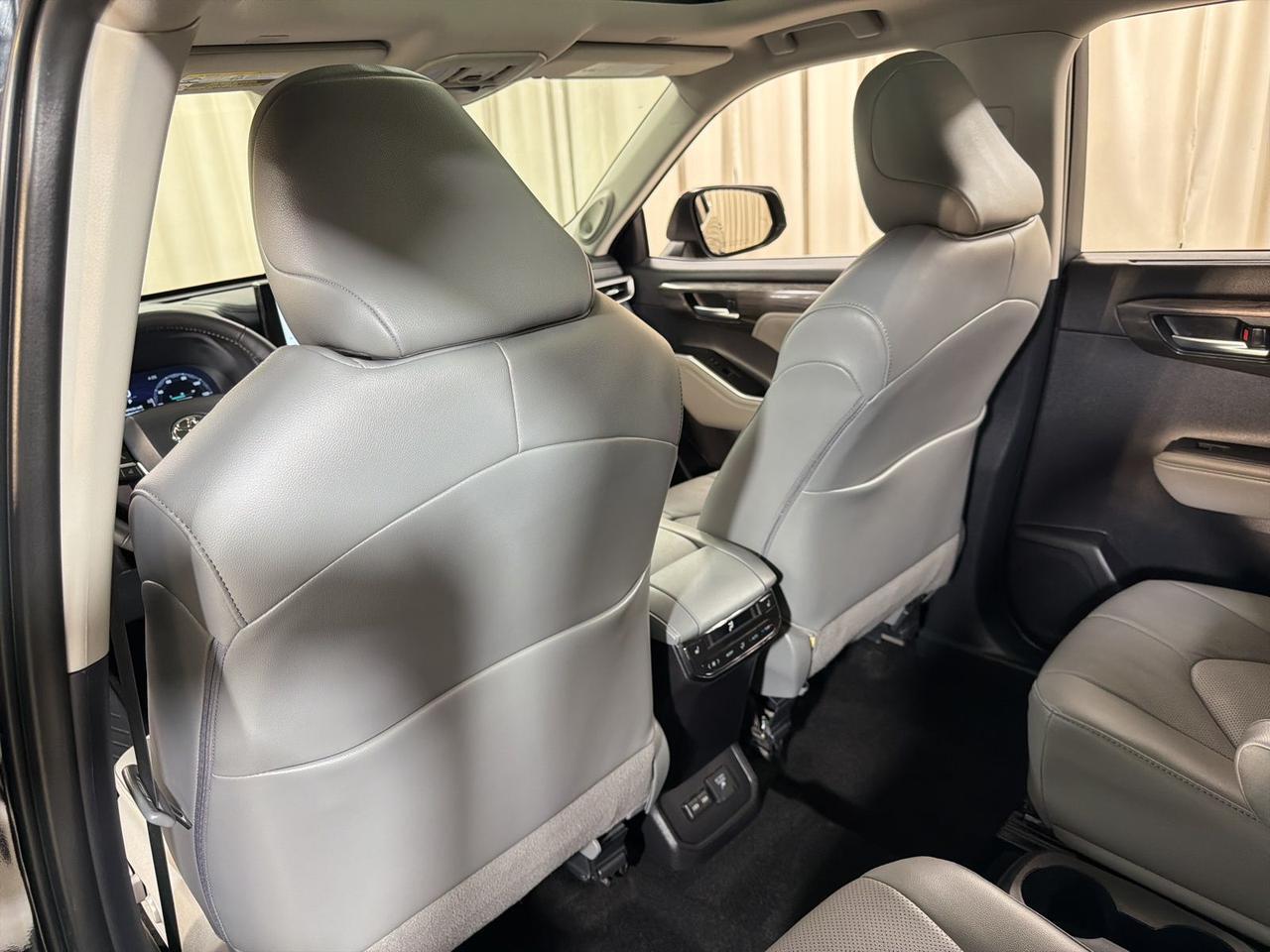 2026 Toyota Highlander Hybrid Platinum Annapolis MD