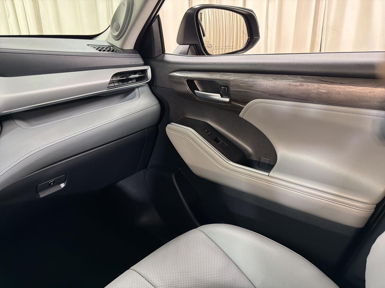 2026 Toyota Highlander Hybrid Platinum Annapolis MD